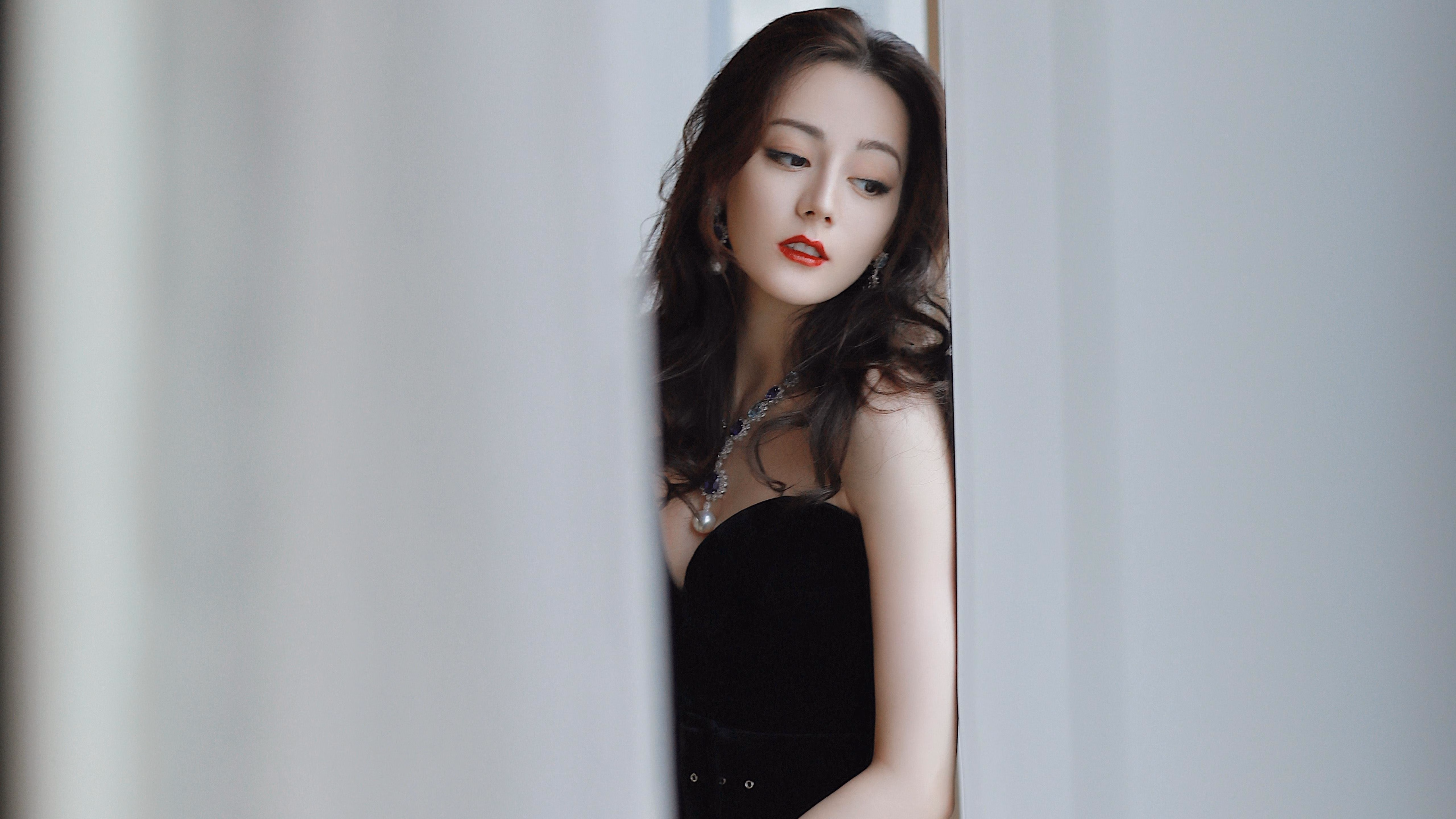 篮球训练机器人亮相国家队训练基地，篮球训练仪器